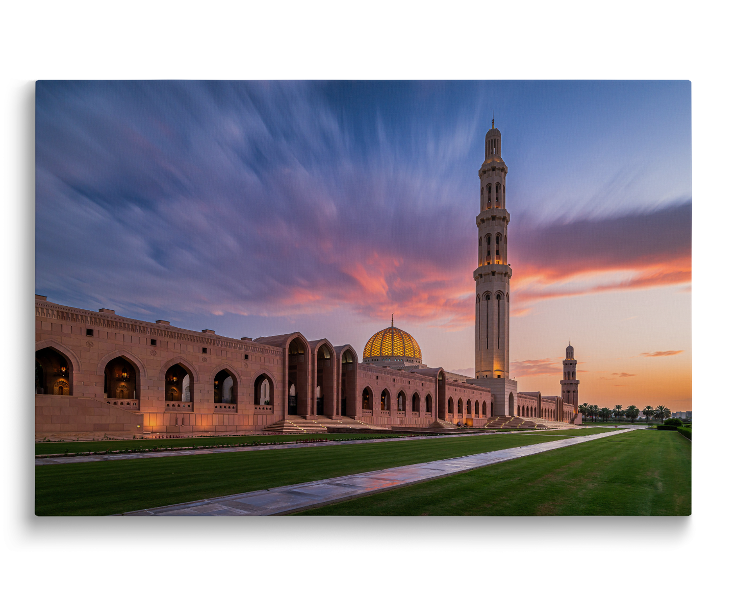 Oman, Sultan Qaboos Grand Mosque in Muscat