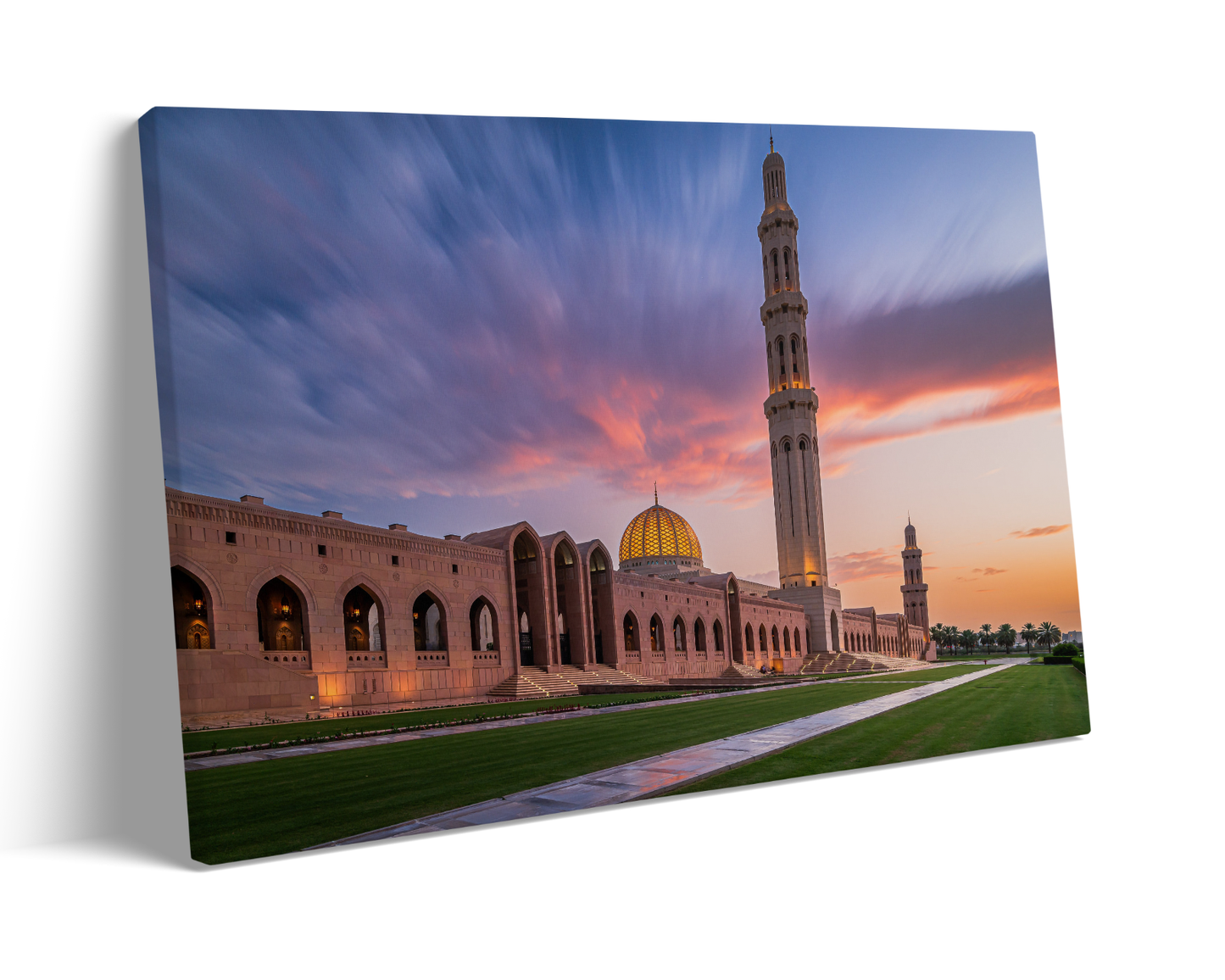 Oman, Sultan Qaboos Grand Mosque in Muscat